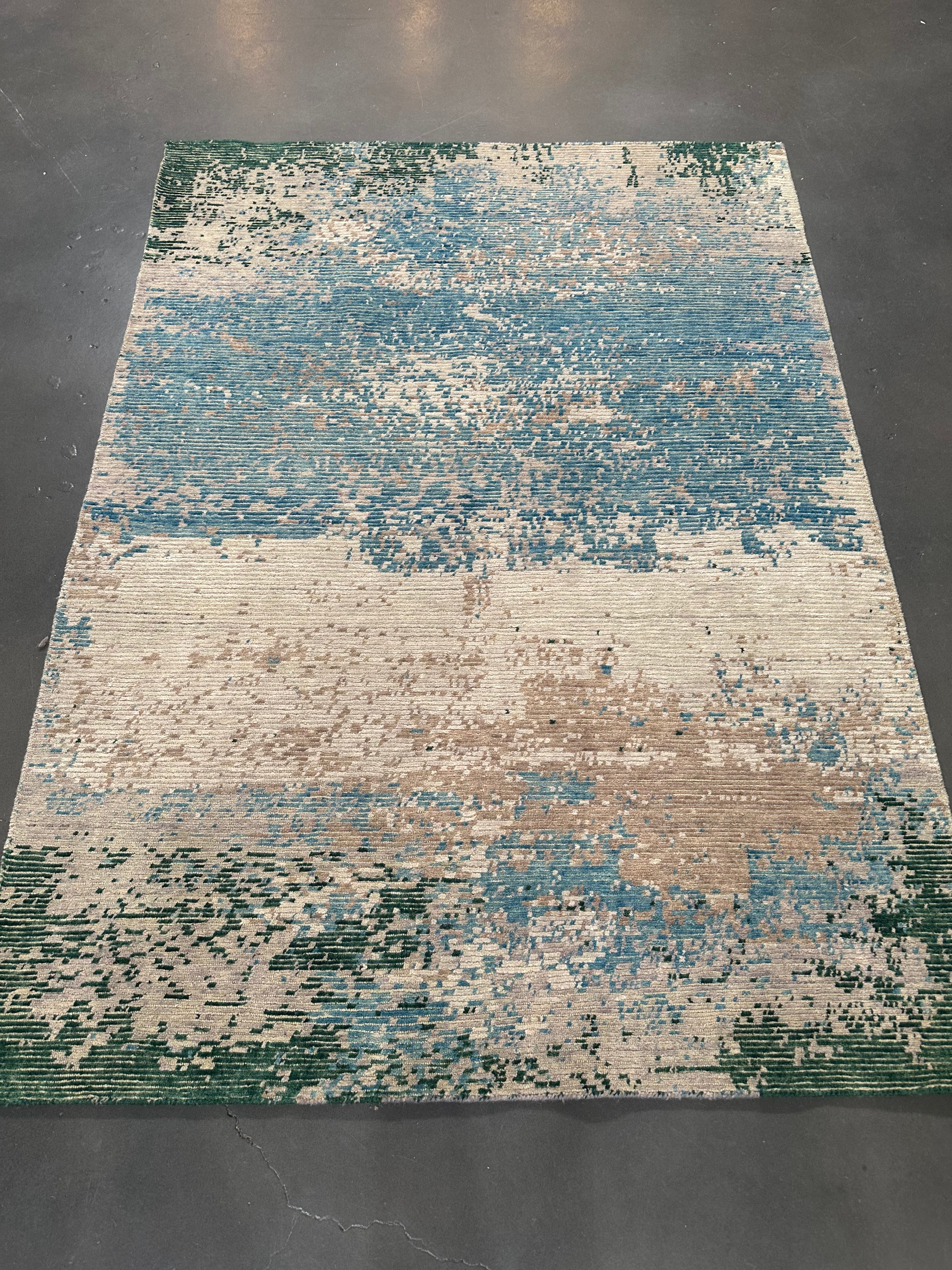 5'3"x7'4" Handmade Rug