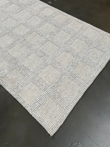 5'x8' Handmade Rug