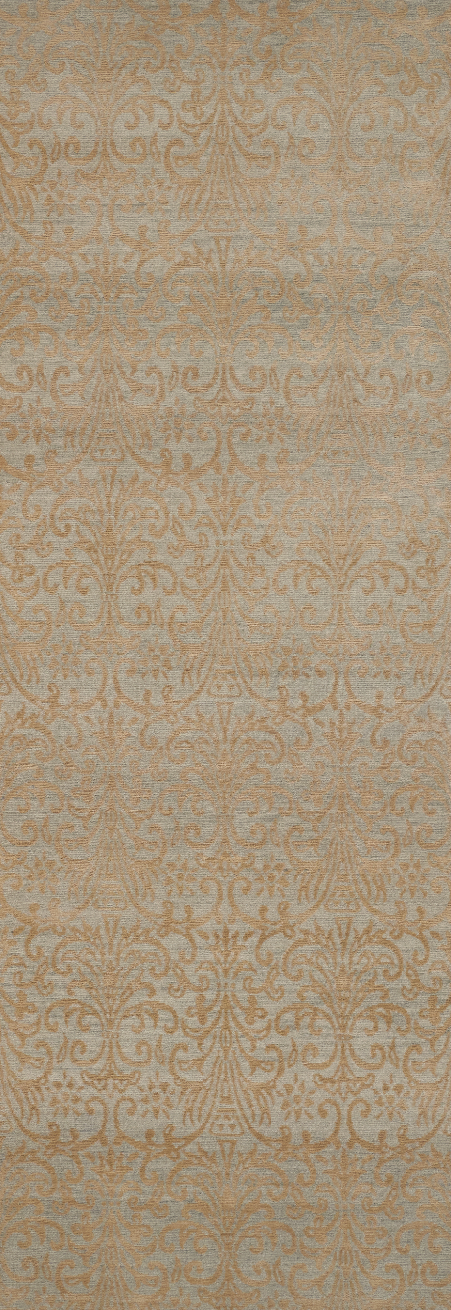2'8"x8' Handmade Rug